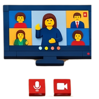Computadora de lego con clase con intérprete de lengua de señas.